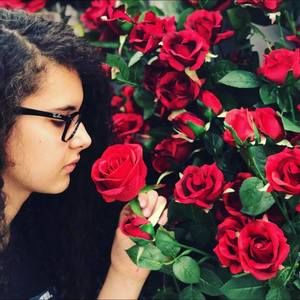 Meet your Posher, Juliana